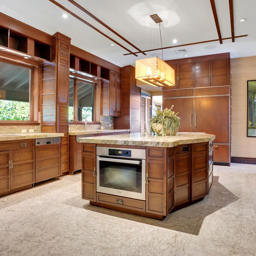 large kitchen with kitchen island