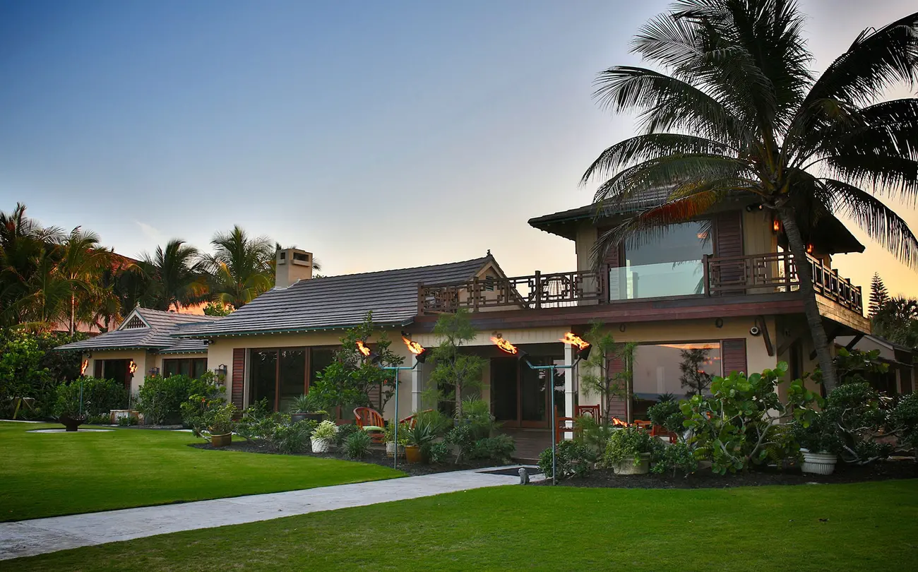 beautiful look at a palm beach home at sundown